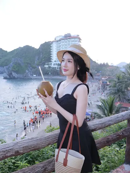 Ảnh chụp bằng Canon EOS M100